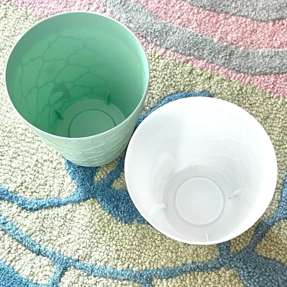 SIX! Quatrefoil / Trellis Flower Pots! Planters!